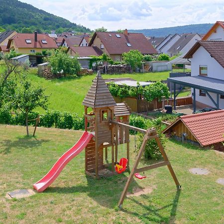 Main-Vinotel Weingut Helmstetter Buergstadt Buitenkant foto